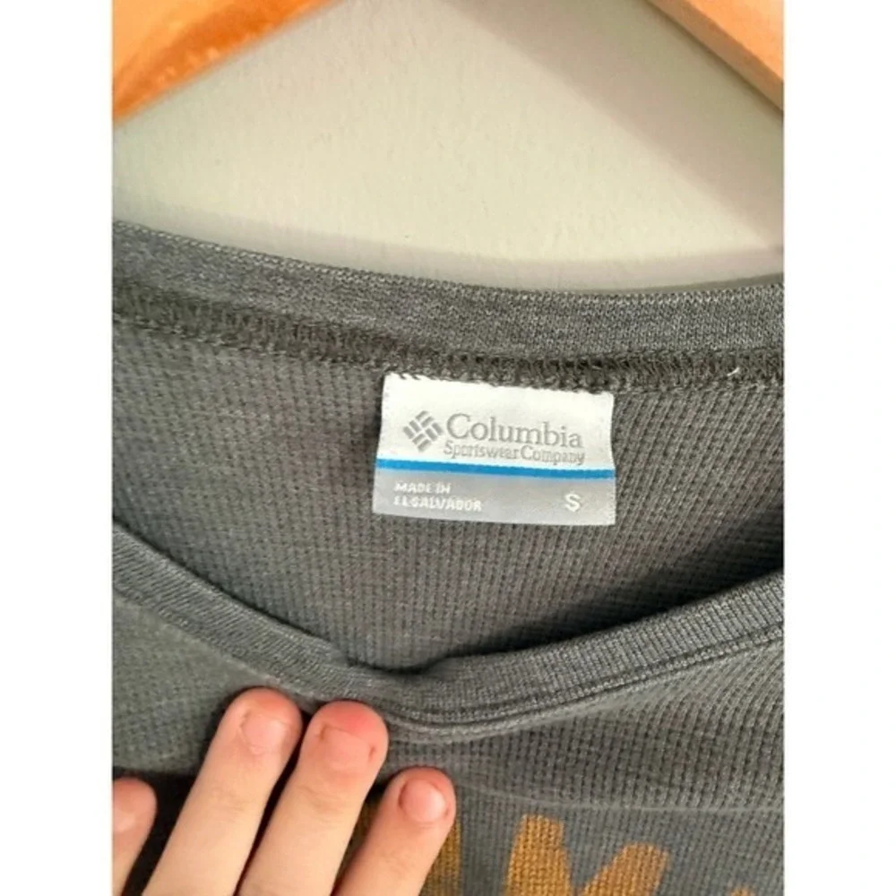 Columbia Sportswear Graphic Long Sleeve Thermal Shirt Mens Size S‎ Gray Orange - Picture 3 of 4